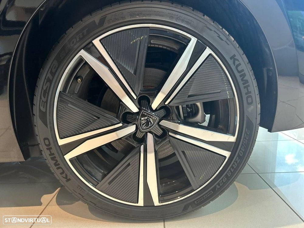 Peugeot 308 1.6 Hybrid GT e-EAT8 - 11
