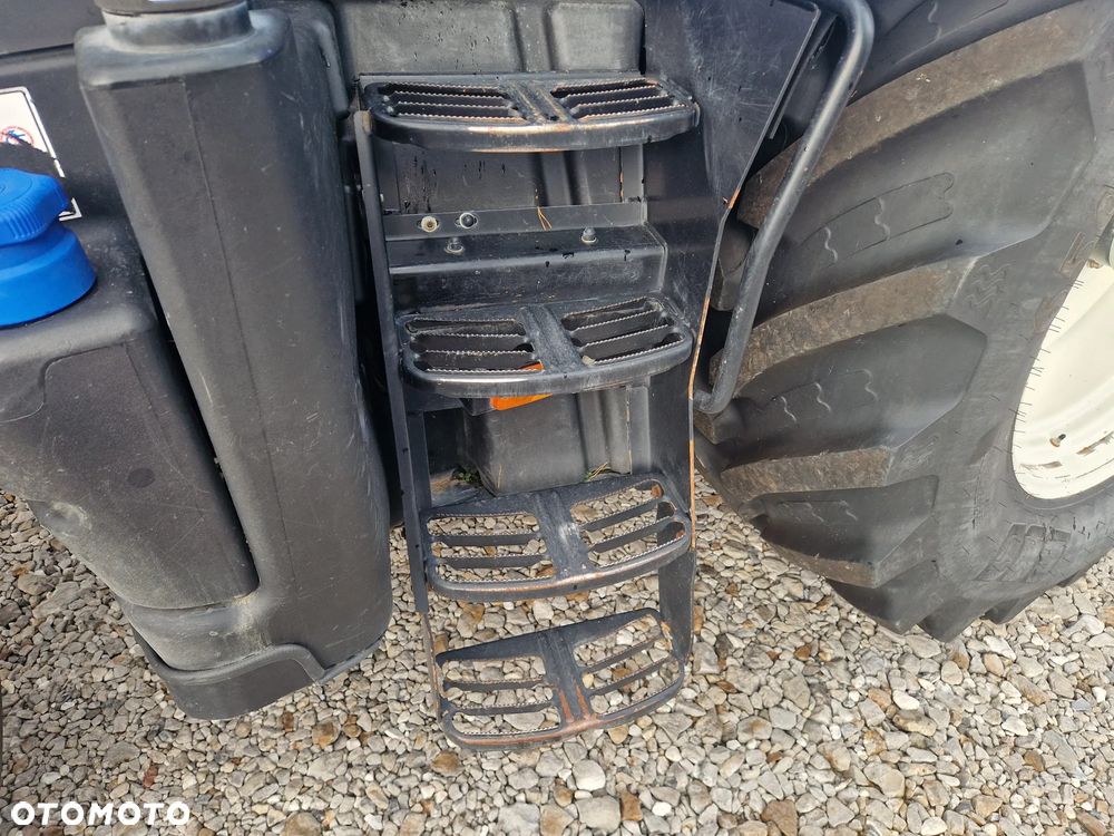 New Holland T7.245 AUTOCOMMAND - 12