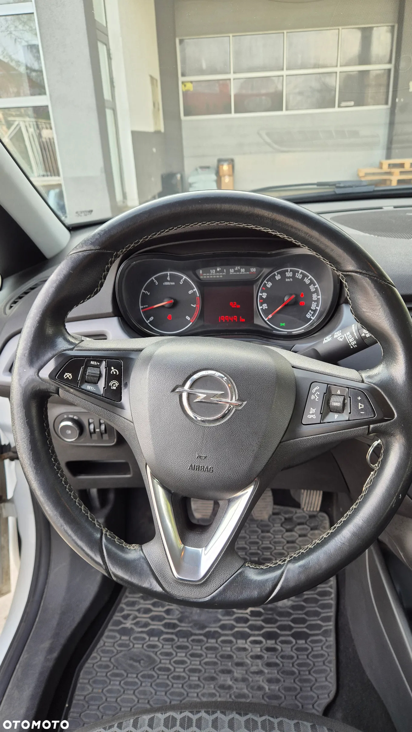 Opel Corsa - 8