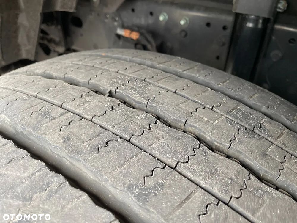 MAN TGX 18.470 4x2 BL SA - 11