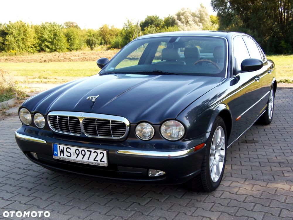 Jaguar XJ XJ8 4.2 Executive - 1