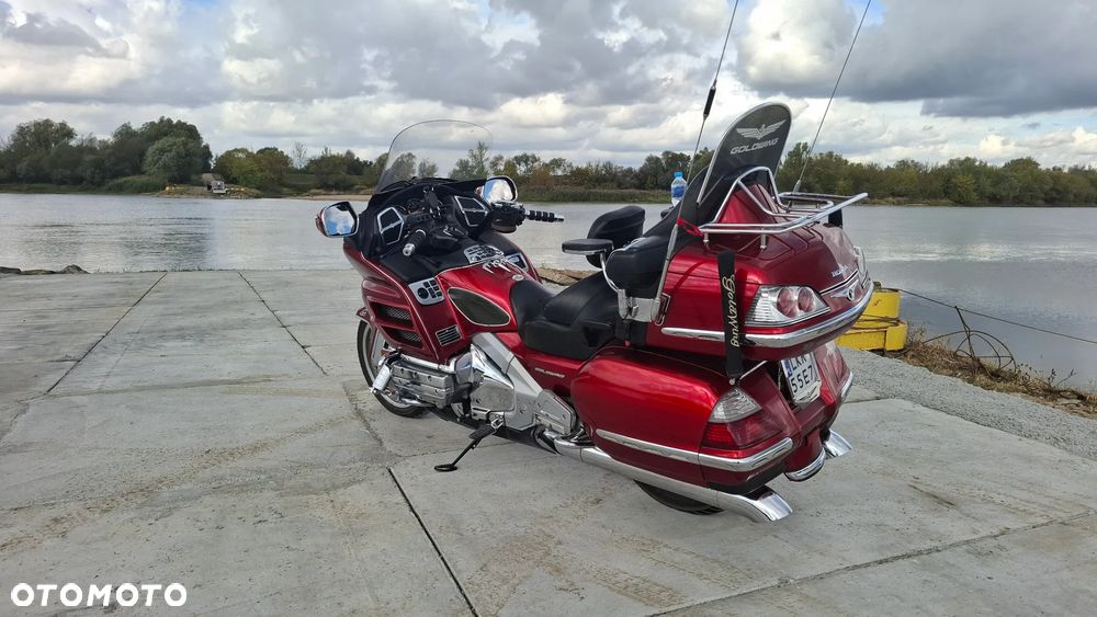 Honda GL - 5