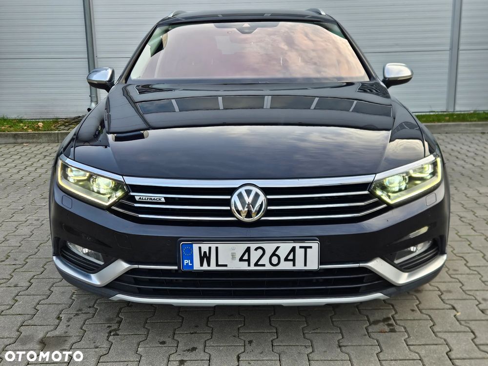 Volkswagen Passat Variant 2.0 TDI SCR 4Motion DSG Highline - 32
