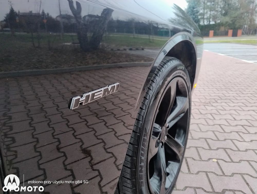 Dodge Challenger - 4