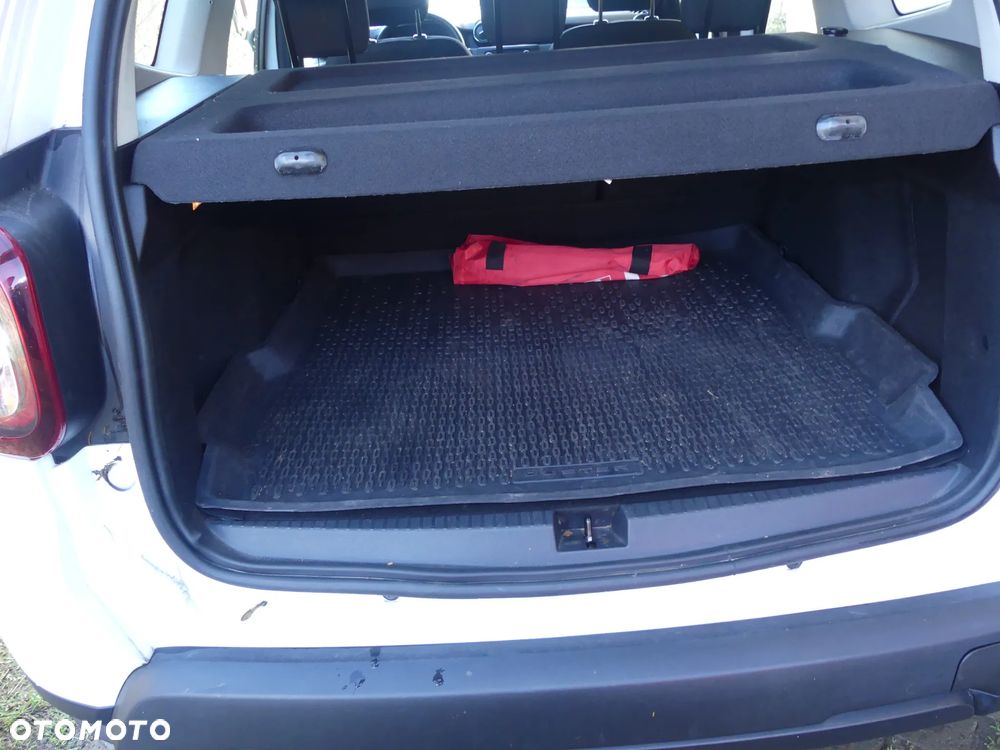 Dacia Duster 1.6 SCe Laureate S&S - 24