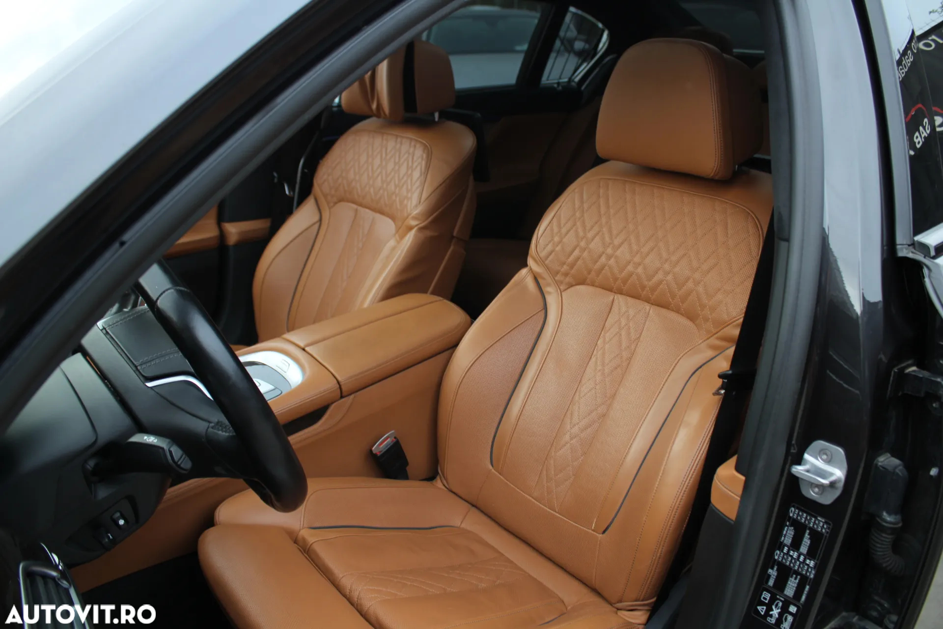 BMW Seria 7 750Ld xDrive - 9