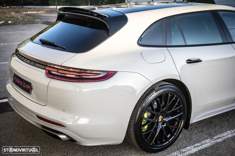 Porsche Panamera Sport Turismo 4 E-Hybrid Platinum Edition - 21
