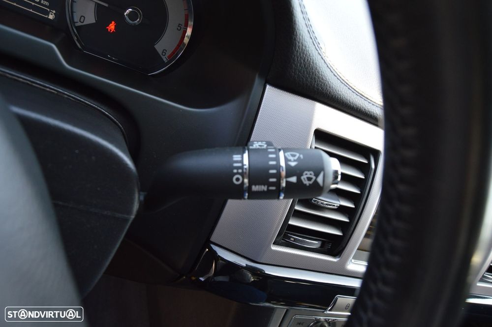 Jaguar XF 3.0 D V6 S Premium Luxury - 45