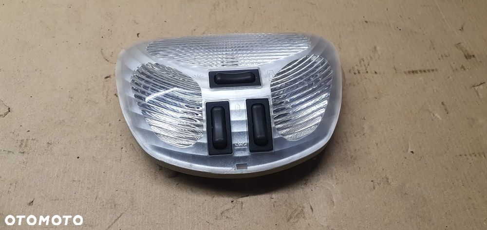 Lampka oświetlenie kabiny podsufitki Nissan Almera Tino - 3