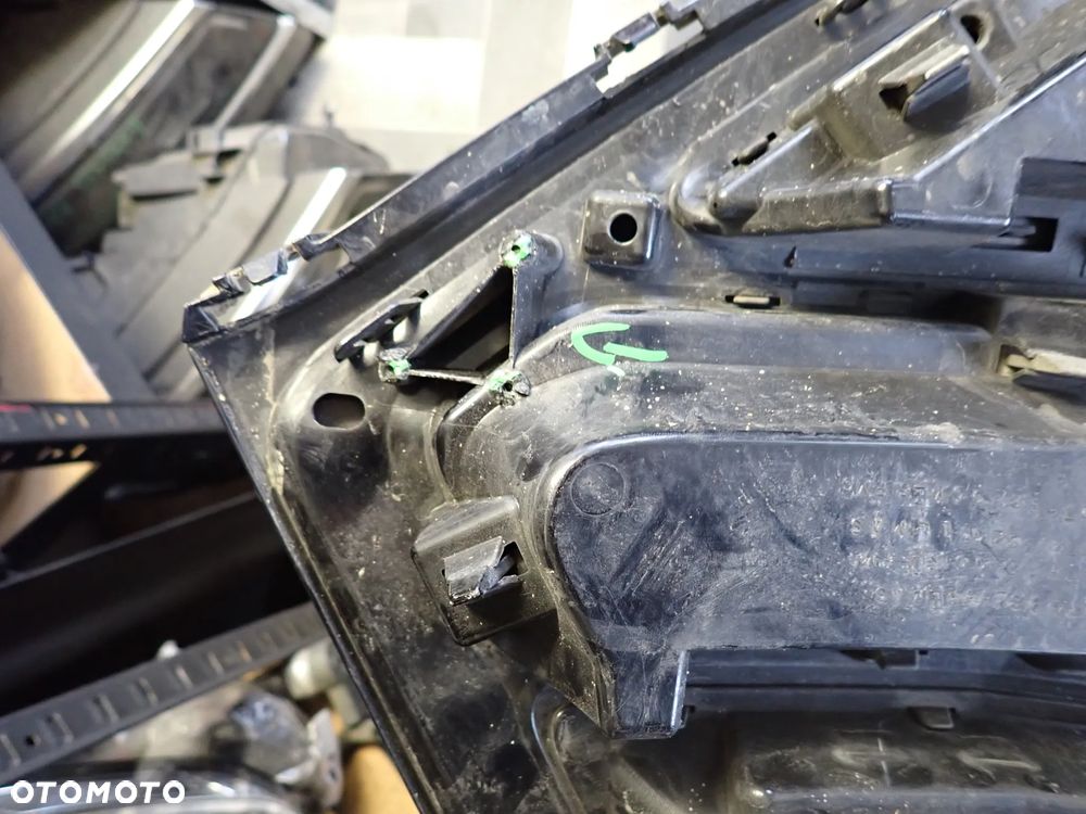 FORD EDGE II GRILL ATRAPA FT4B-8200-AKS FT4B-8200-BK5 FT4B-8200-CKS FT4B-8200-DK5 - 13