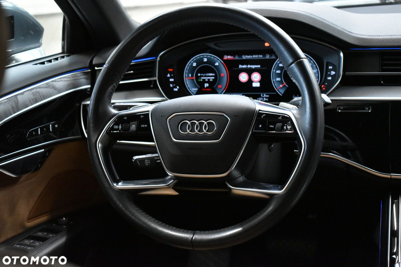 Audi A8 - 13
