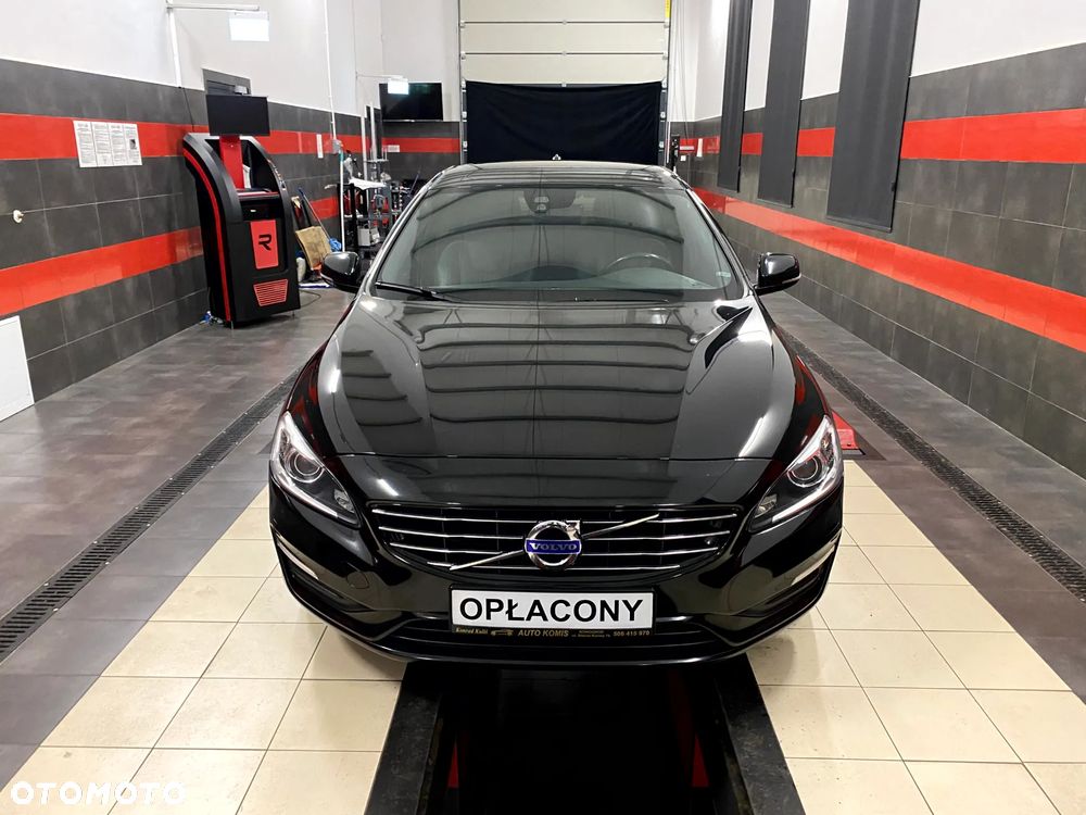 Volvo S60 D4 Geartronic Summum - 4