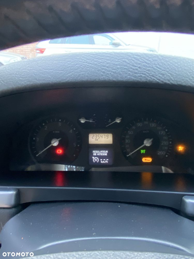 Renault Laguna - 6