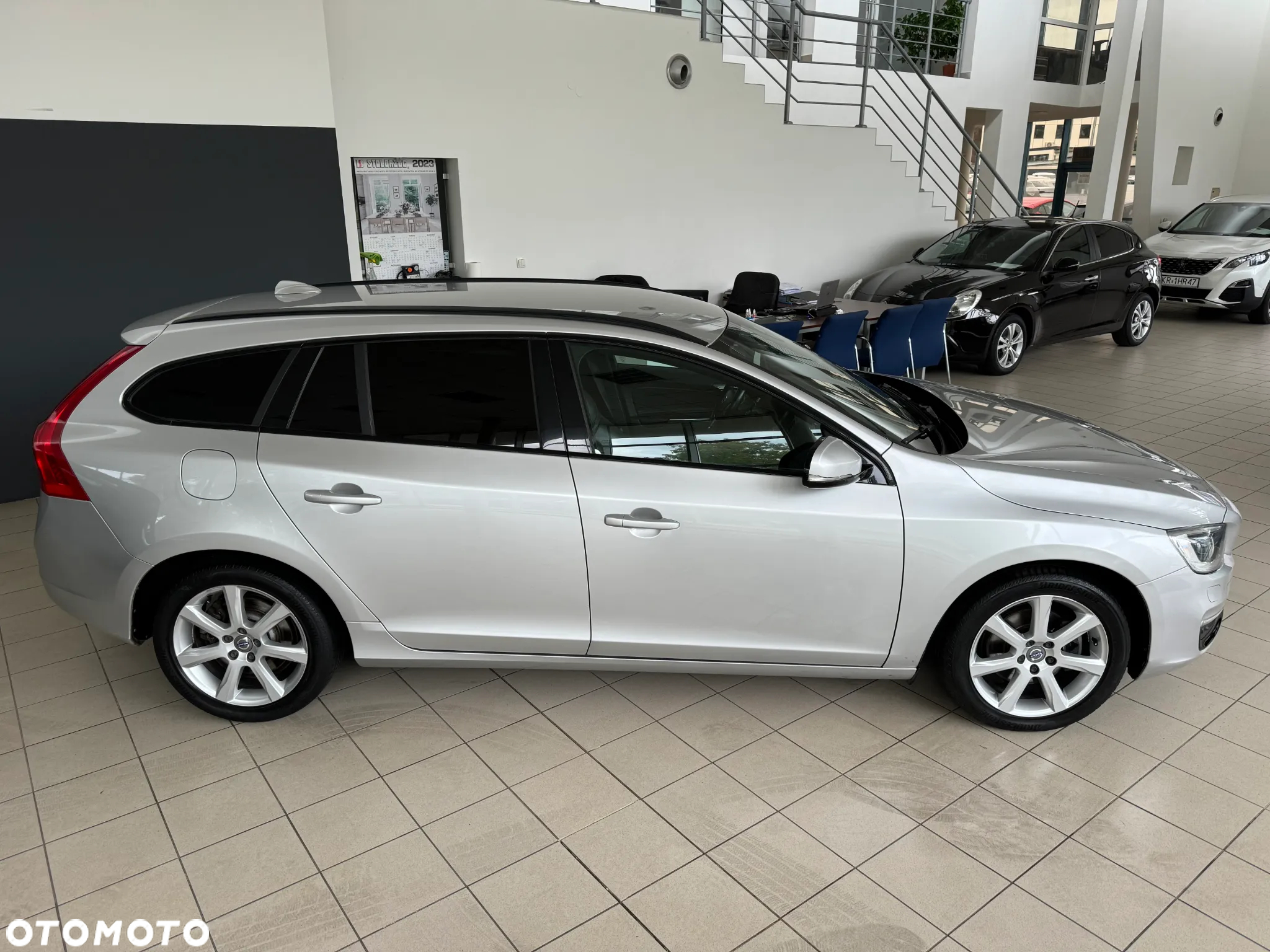 Volvo V60 D3 Geartronic Kinetic - 10