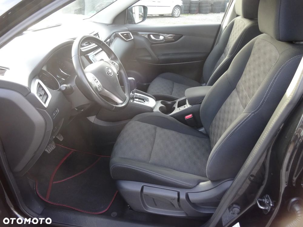 Nissan Qashqai 1.2 DIG-T N-Connecta Xtronic - 12
