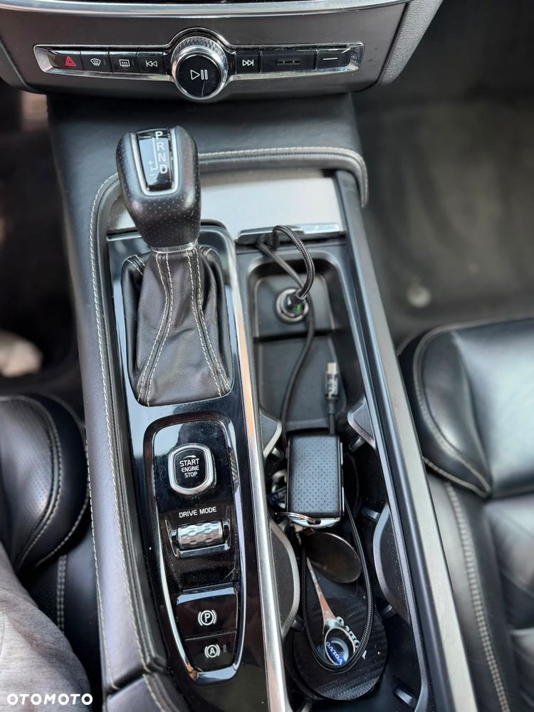 Volvo V90 T4 R-Design - 6