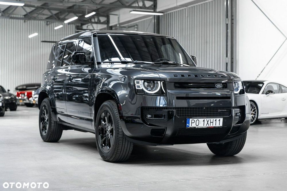 Land Rover Defender - 4