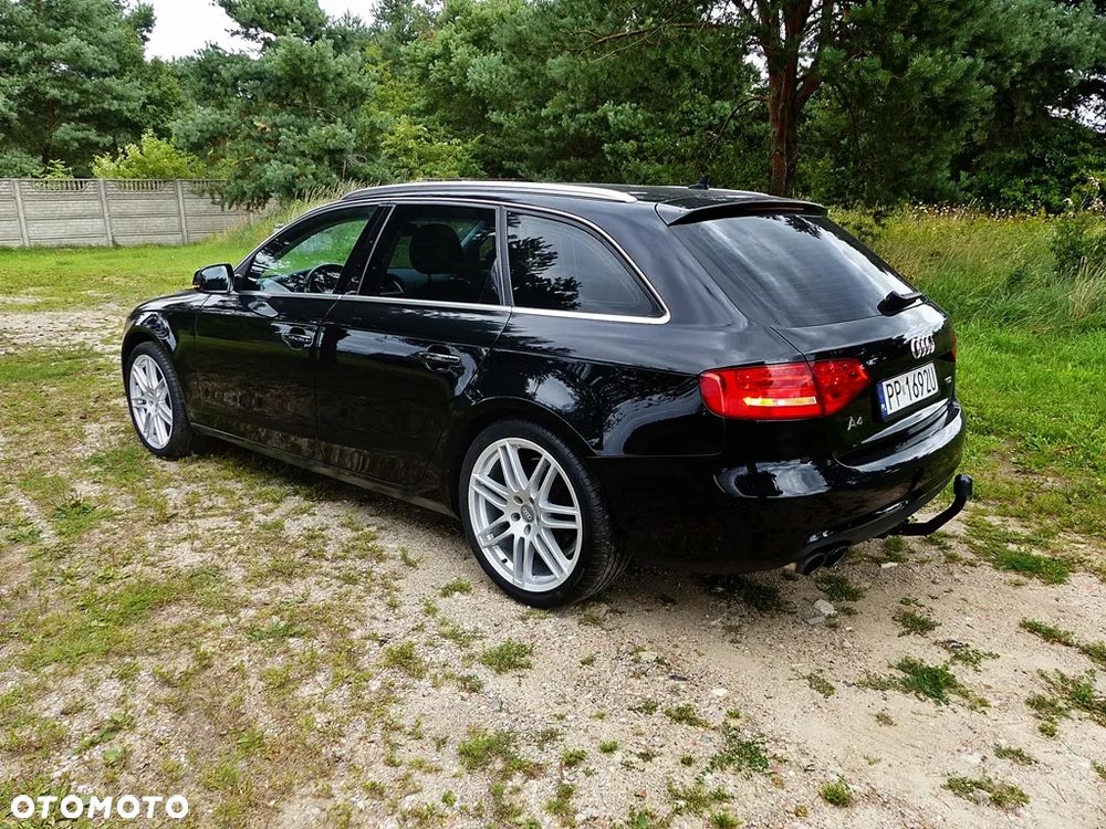 Audi A4 Avant 2.0 TDI DPF clean diesel multitronic S line Sportpaket - 12