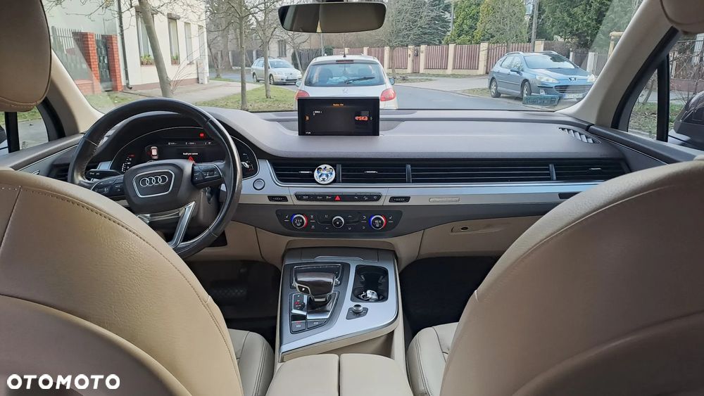 Audi Q7 - 4