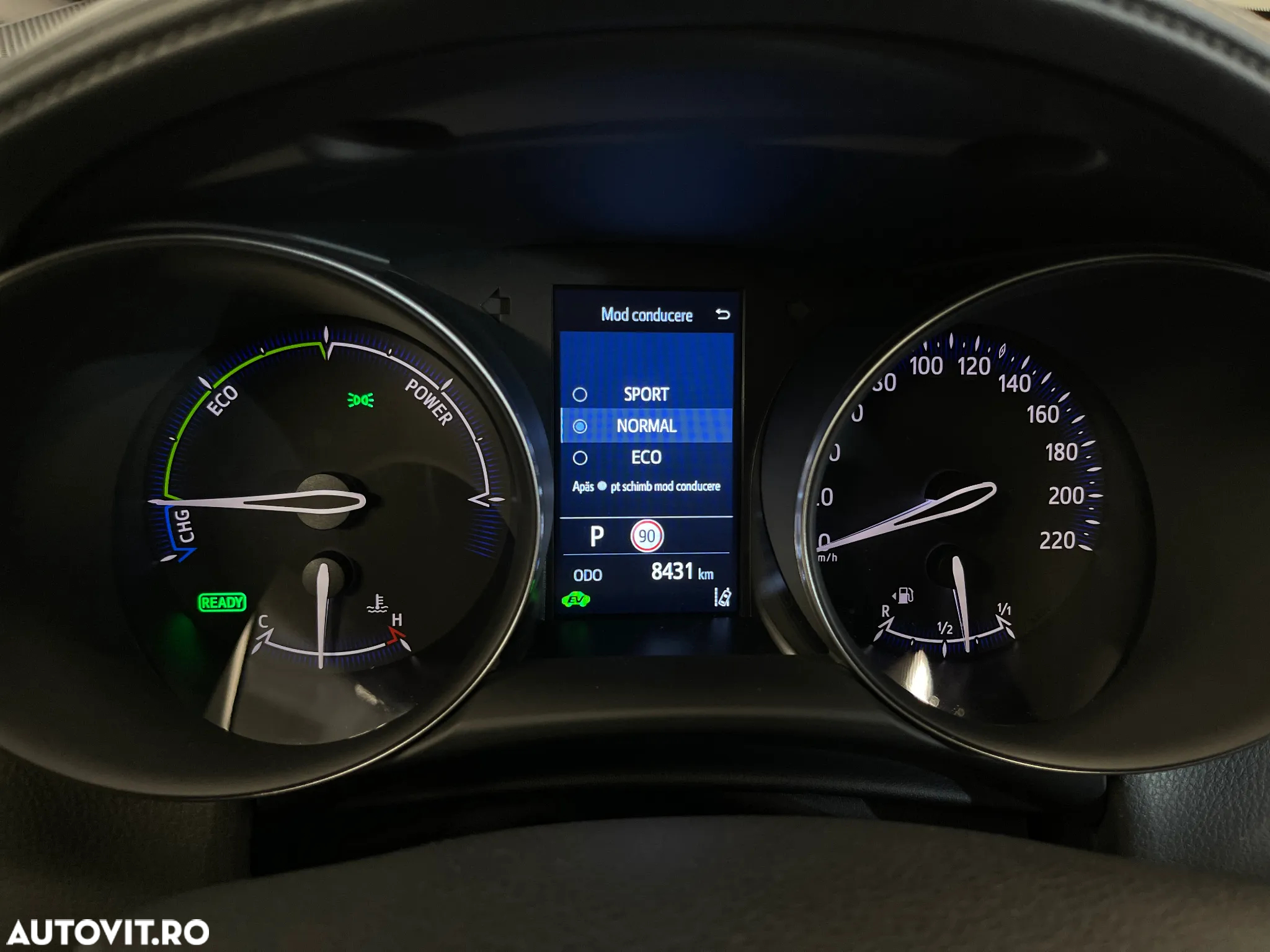 Toyota C-HR 2.0 HSD 184 CP 4x2 CVT Style - 25