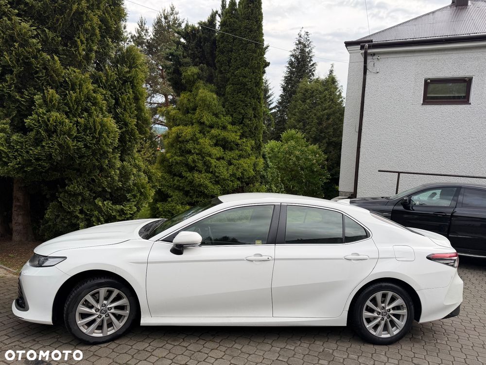 Toyota Camry 2.5 Hybrid Comfort CVT - 6