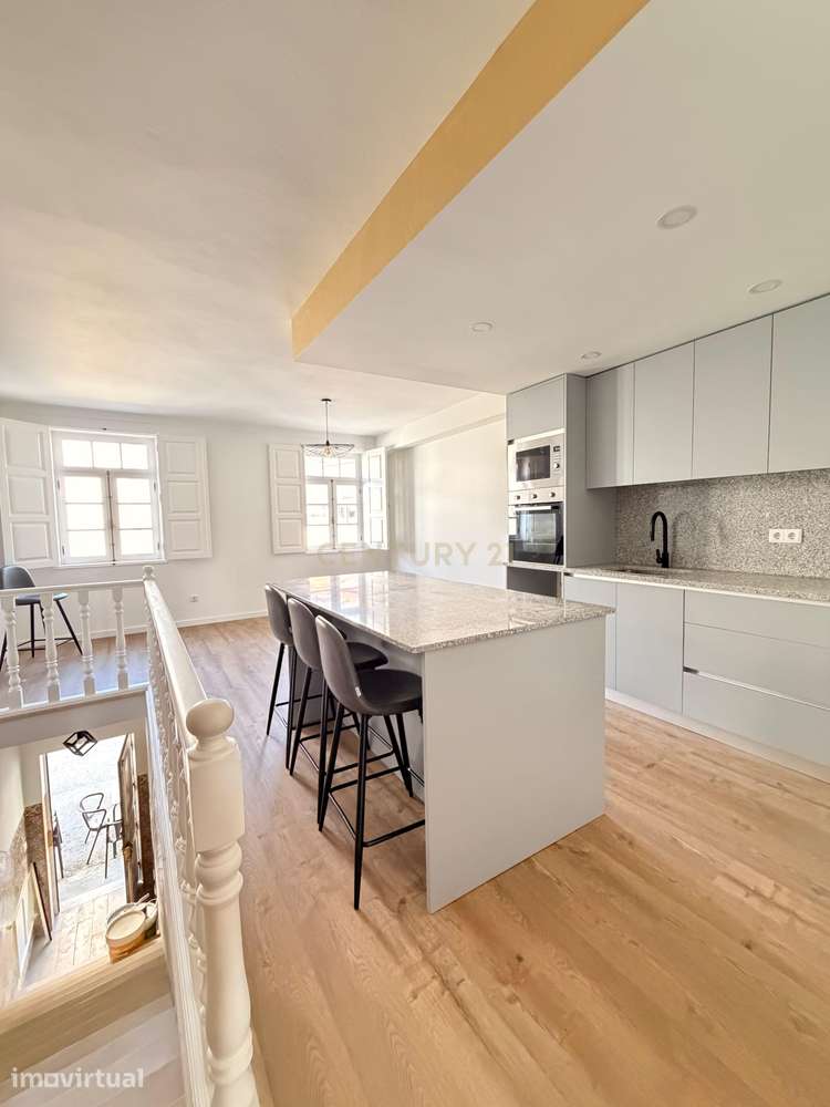 Apartamento T3 Duplex, no centro de Ançã - Grande imagem: 2/13