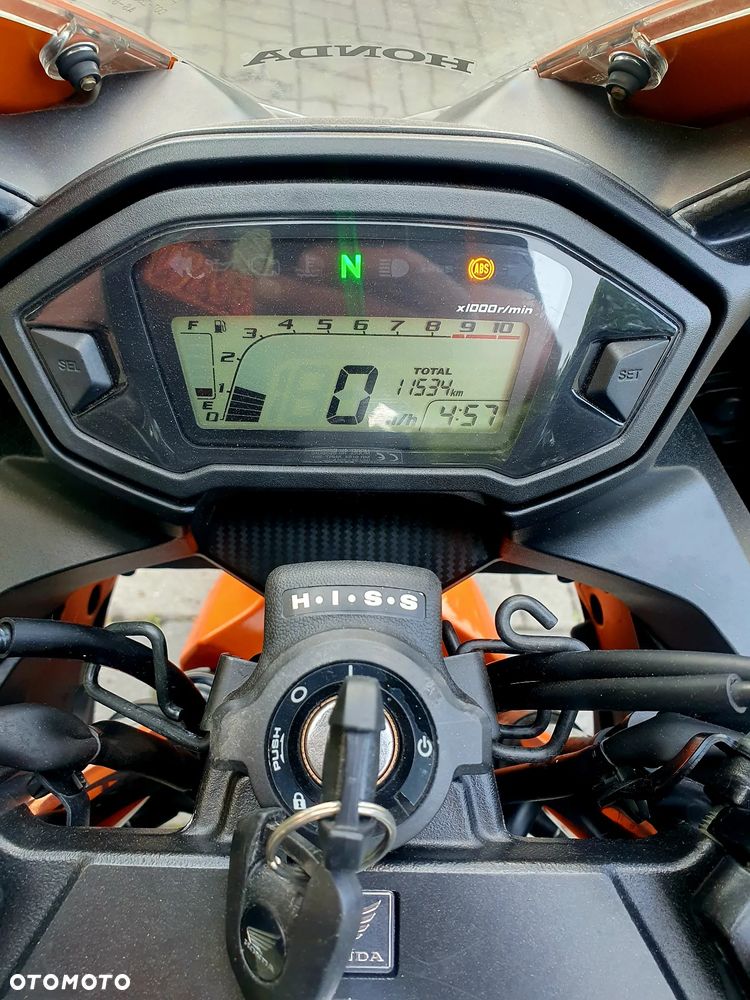 Honda CBR - 7