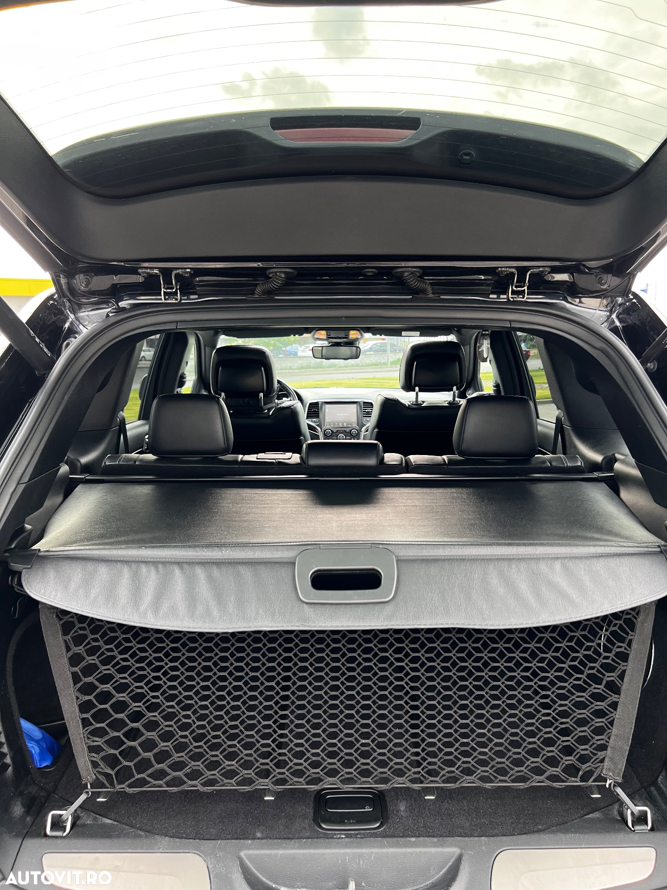 Jeep Grand Cherokee 3.0 TD AT Overland - 10