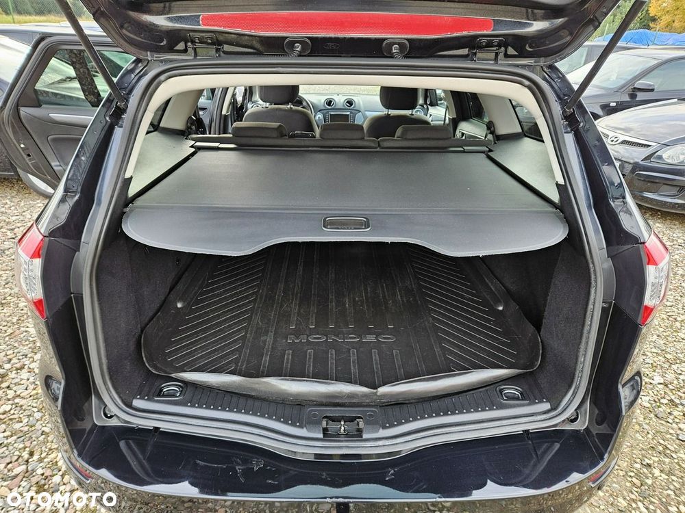 Ford Mondeo - 21