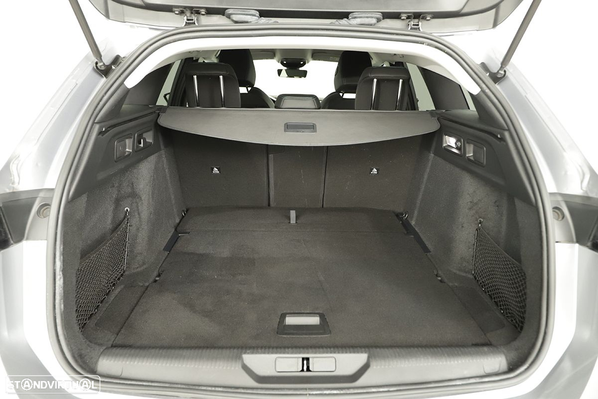 Peugeot 308 SW 1.2 PureTech Allure Pack EAT8 - 24