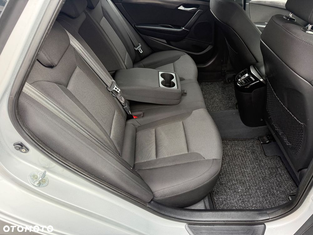 Hyundai i40 1.7 CRDi Premium - 19