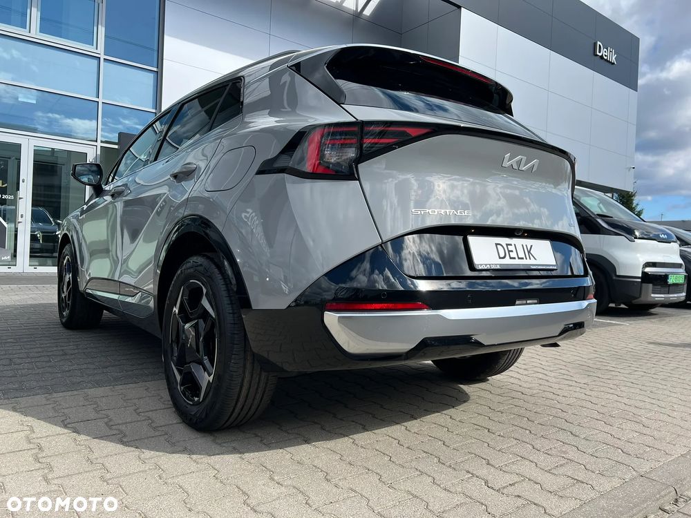 Kia Sportage 1.6 T-GDI HEV Anniversary 2WD - 13