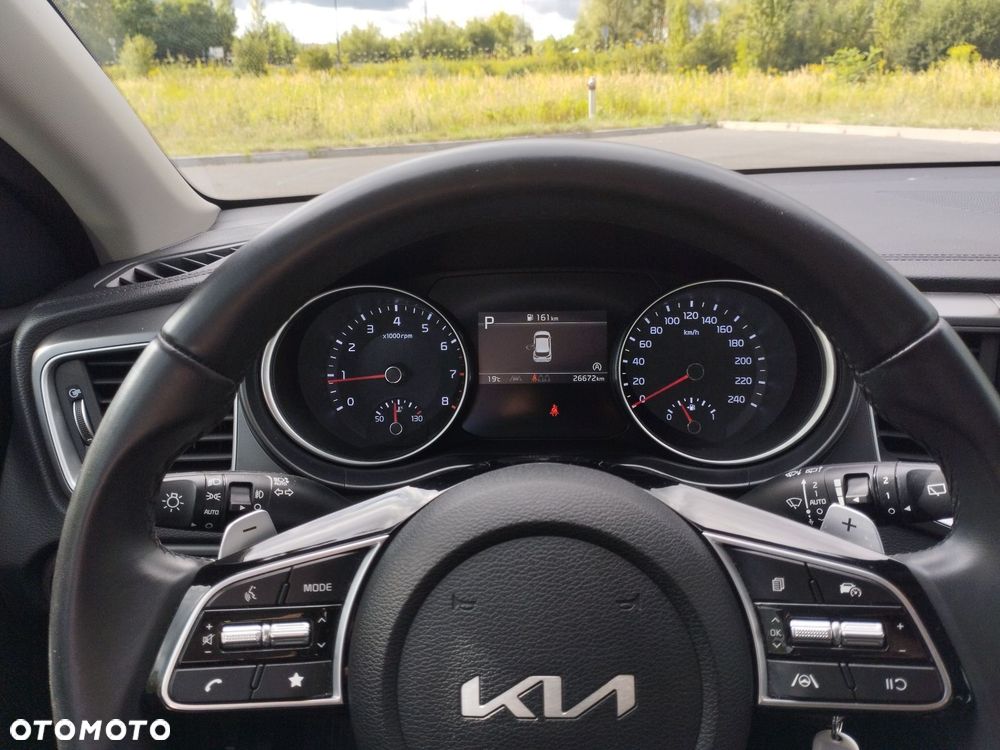 Kia Ceed 1.5 T-GDI M DCT - 17