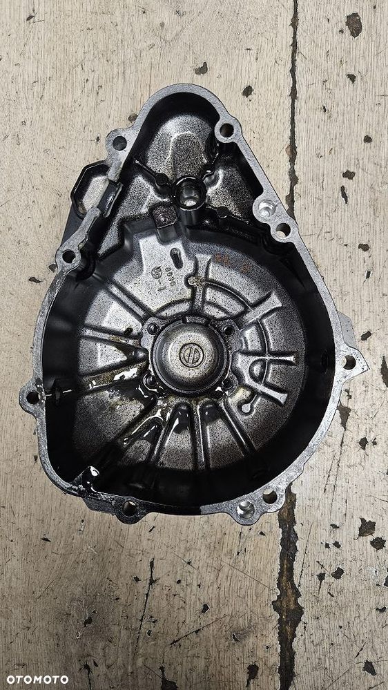 Pokrywa dekiel alternatora Kawasaki Z 900 RS - 9