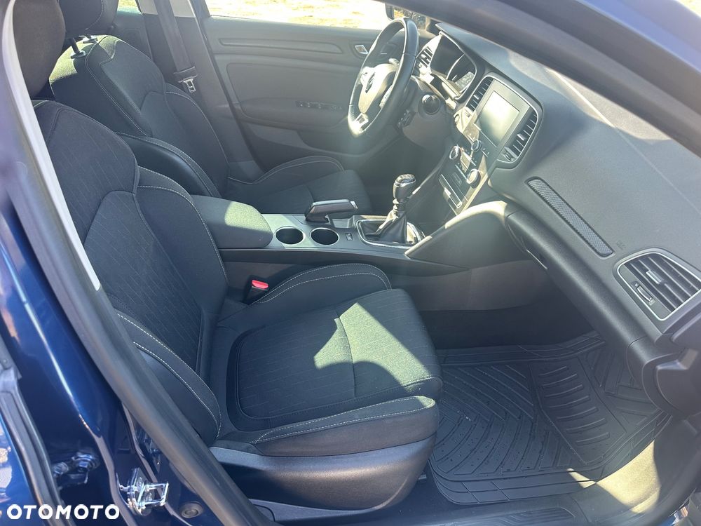 Renault Megane 1.6 SCe Limited - 21