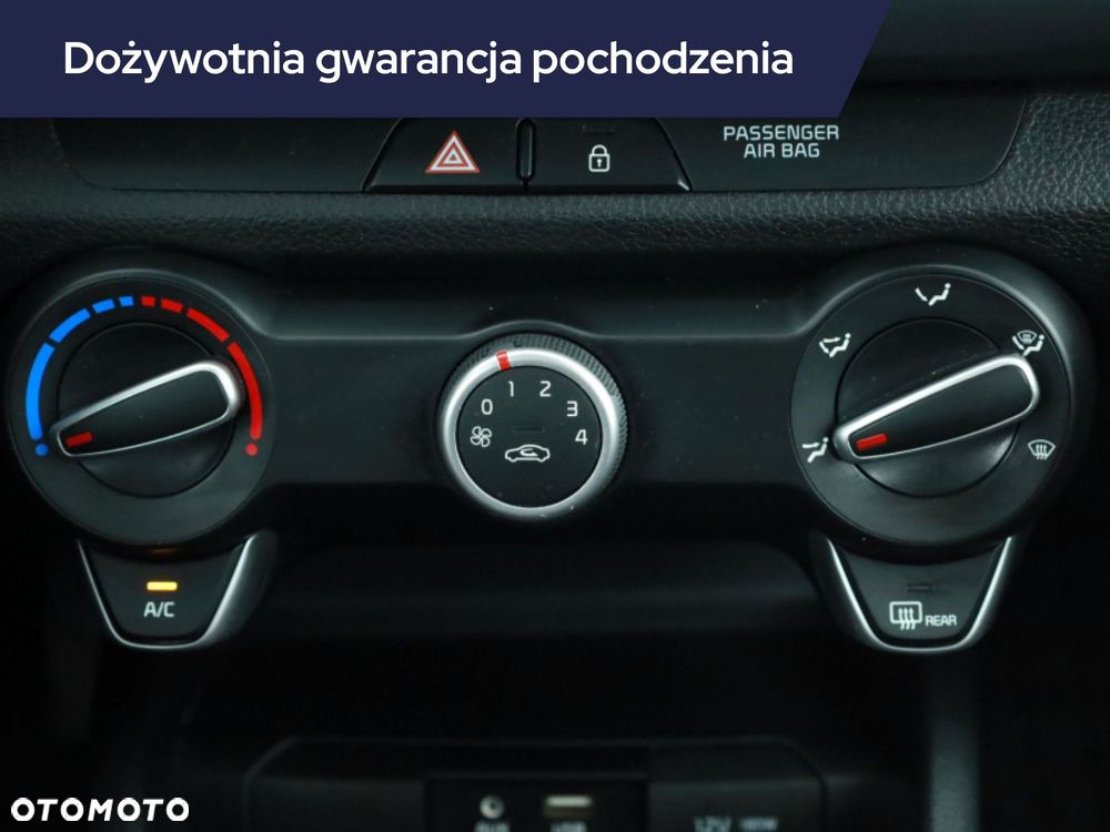 Kia Rio - 13