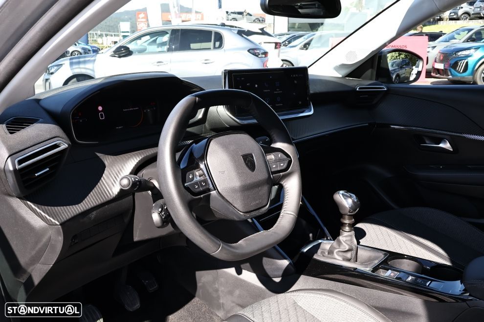 Peugeot 208 1.2 PureTech Allure - 14