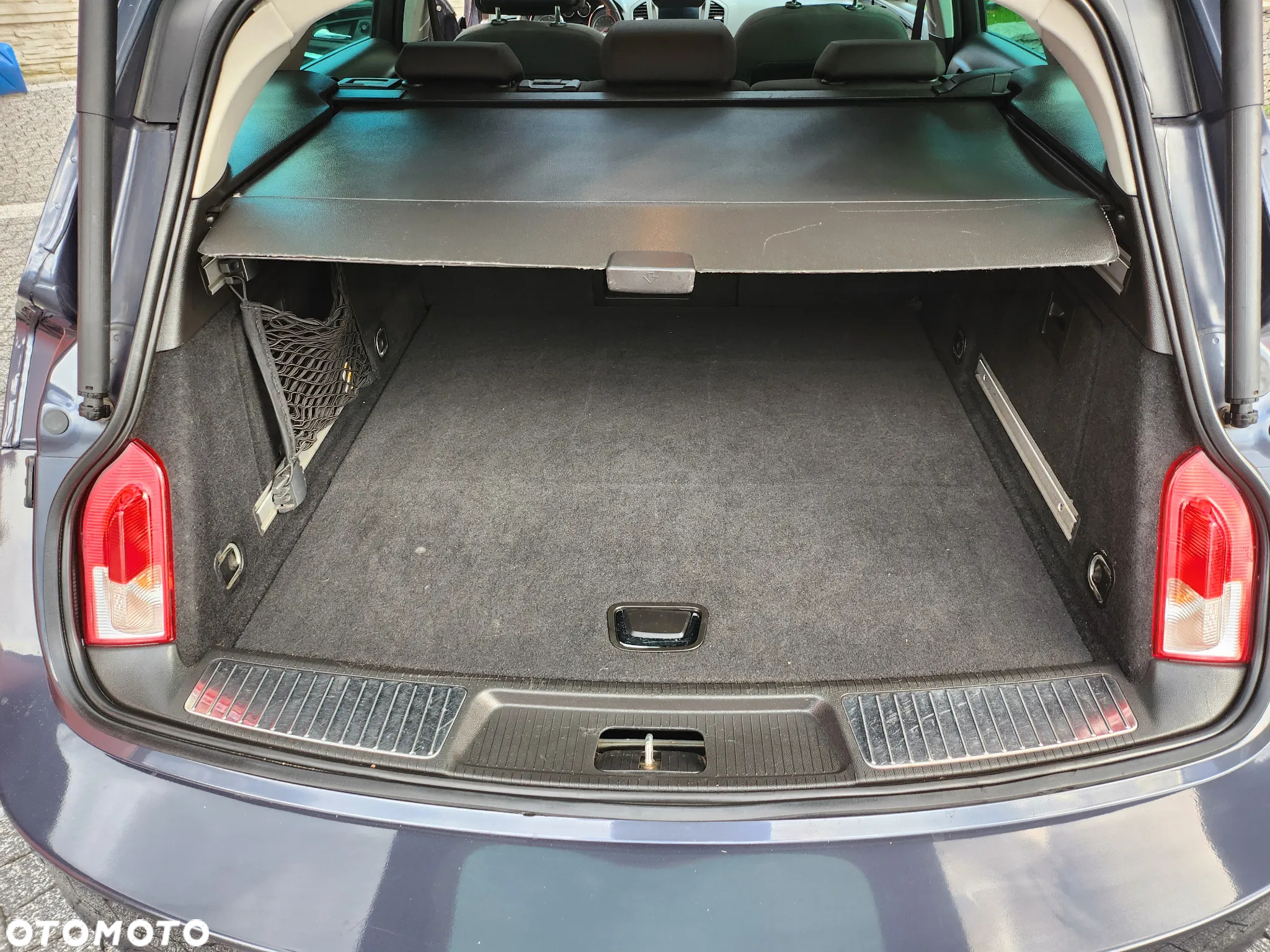 Opel Insignia - 10