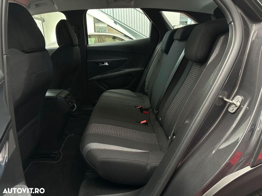 Peugeot 3008 1.2 PureTech Turbo S&S EAT8 Active - 22