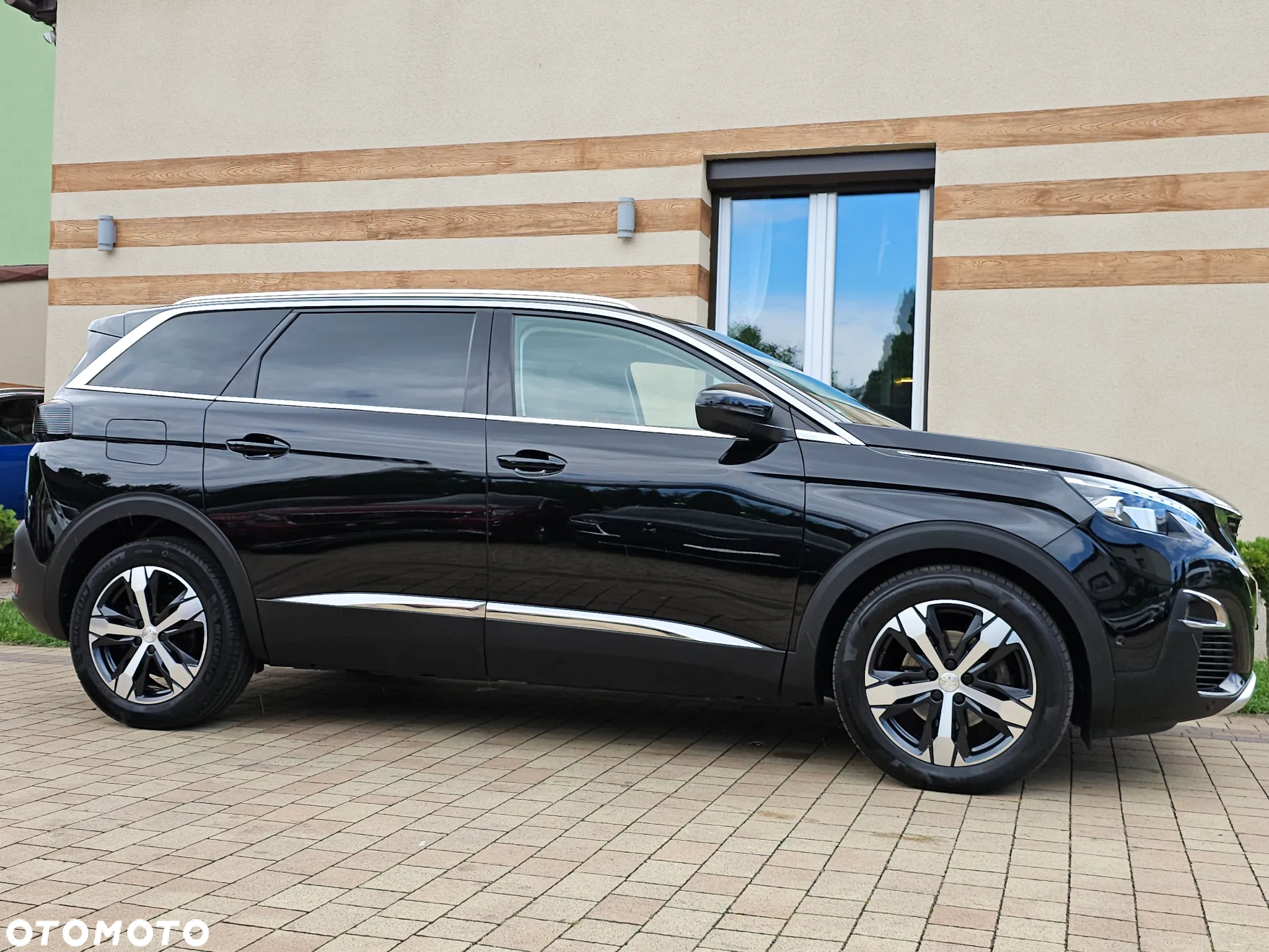 Peugeot 5008 2.0 BlueHDI GT S&S EAT8 - 3