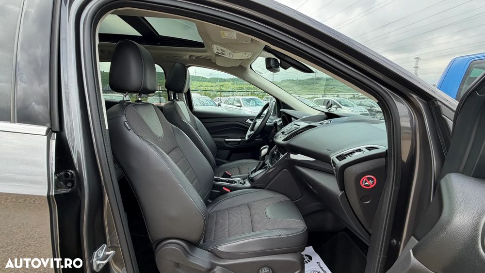 Ford Kuga 2.0 TDCi 4WD Powershift Titanium - 21