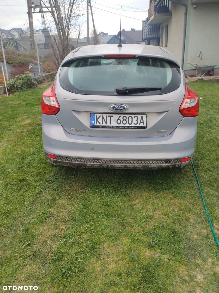 Ford Focus - 10