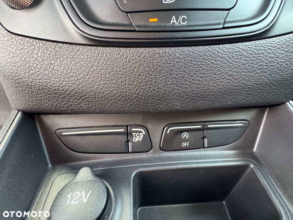 Ford TRANSIT COURIER - 24