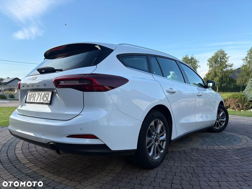 Ford Focus 1.0 EcoBoost Titanium - 5