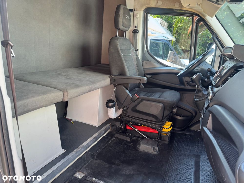 Iveco Daily 2024 Hi-Matic‼️72C18H‼️Winda Bar 1000KG // Plandeka 15 Palet 2x Firanka + dach zsuwany + regulacja wysokości ‼️Spanie z tyłu Spojtrak XL Poduszki Pneumatyczne Wysokość rampowa Full LED Tempomat Aktywny Salon Polska DMC7200KG Faktura Vat 23% TwinCab GEN2 V2 - 23