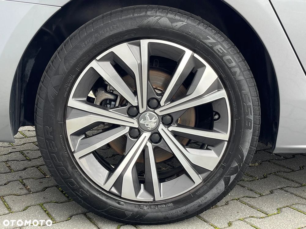Peugeot 508 SW Plug-In Hybrid 225 e-EAT8 Allure - 13