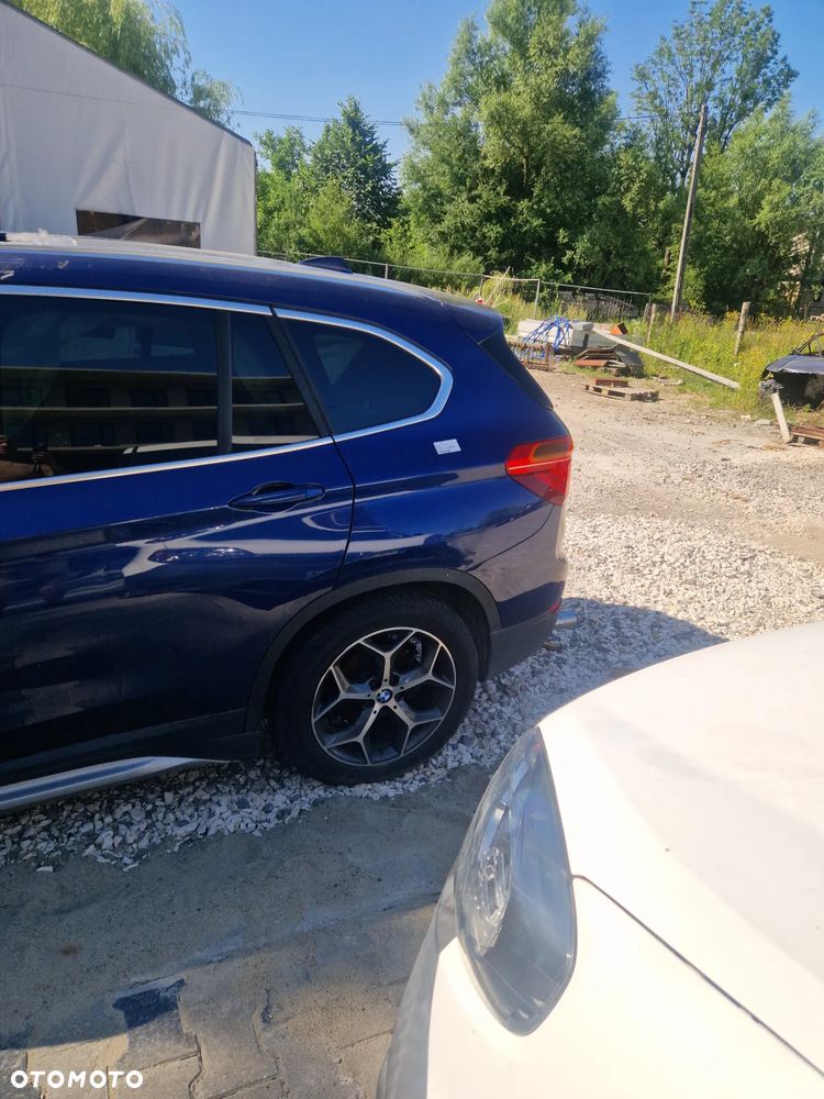 BMW X1 sDrive18d Advantage sport - 7