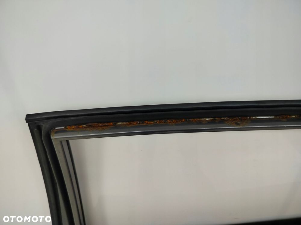 hyundai i30 i cw kombi 07r- drzwi prawe tylne prawy tył 9a - 11