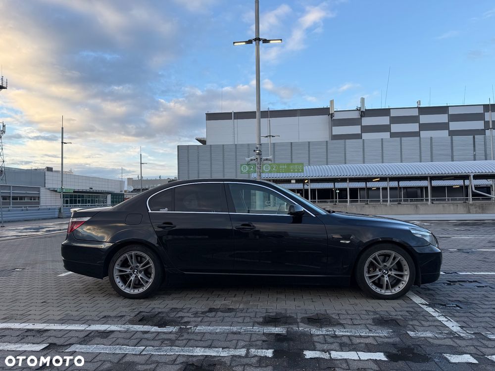 BMW Seria 5 - 21