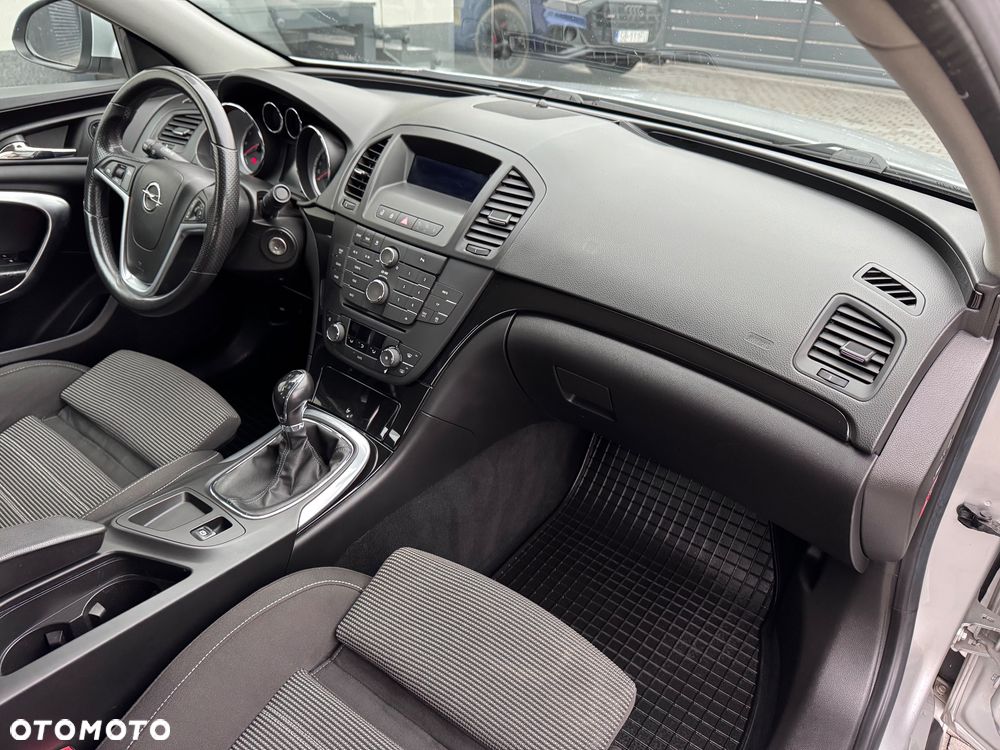 Opel Insignia 2.0 Turbo Cosmo - 15